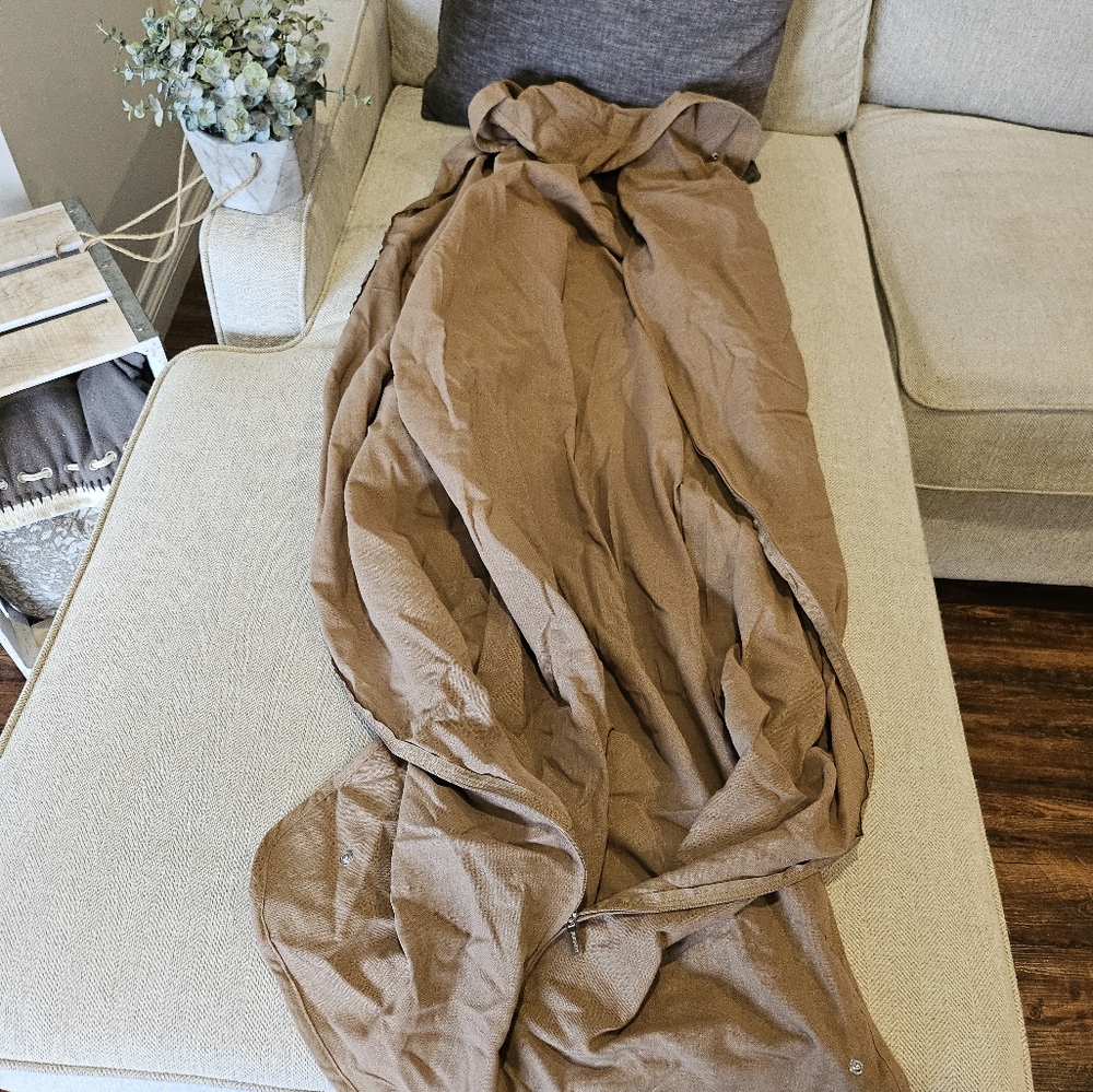 Authentic Burberry jacket cover - Picture 12 of 15